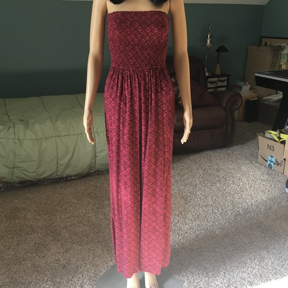 HOLLISTER Strapless Jumpsuit Sz S Burgundy Aztec